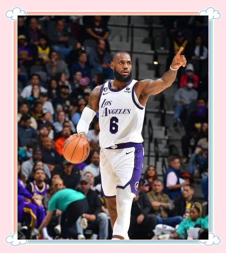 爱游戏体育-包含浓眉哥重返赛场，重返赛场首场状态出色，FPX观众沸腾！的词条